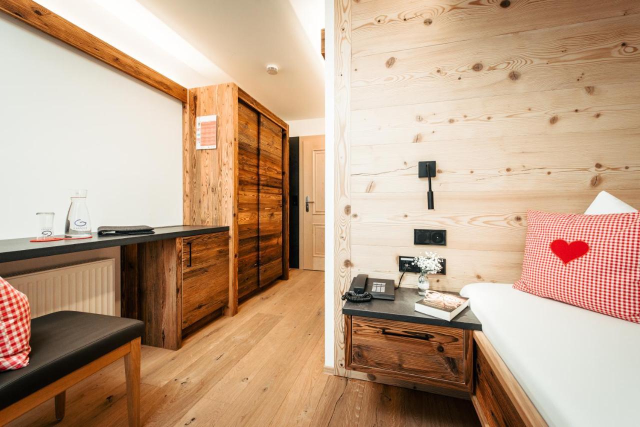 Gaestehaus Mathies Mittelberg Zewnętrze zdjęcie