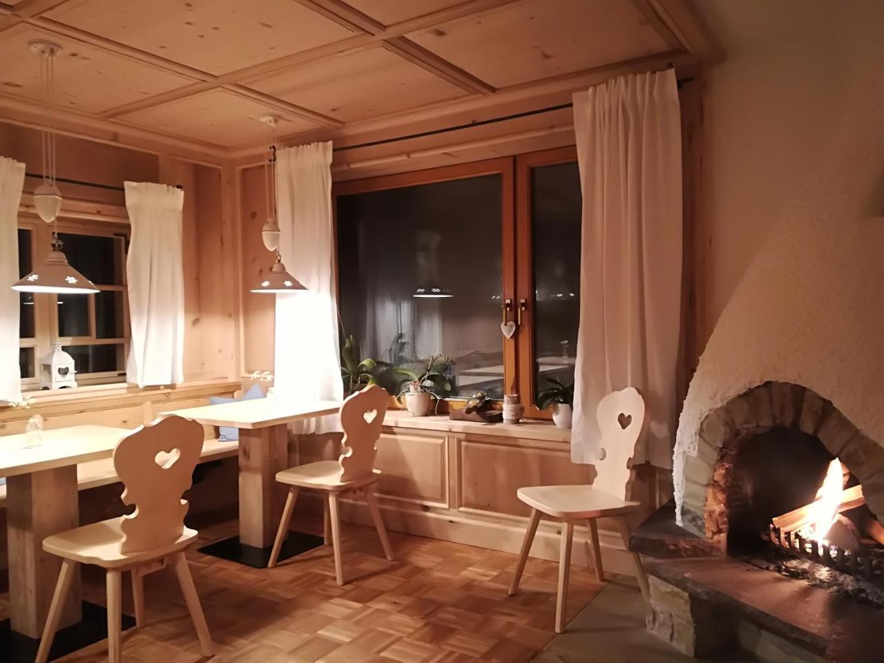 Gaestehaus Mathies Mittelberg Zewnętrze zdjęcie